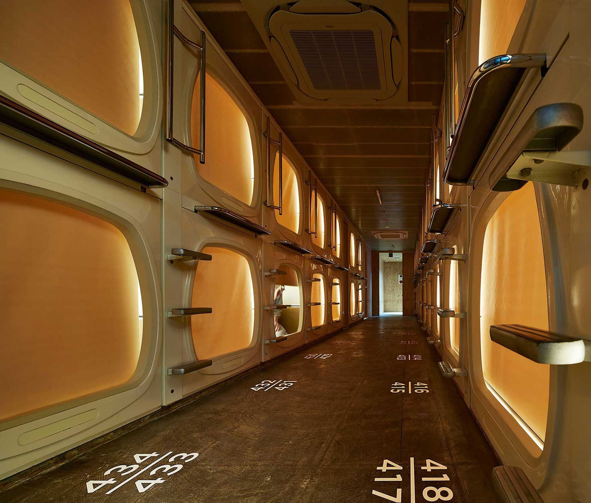 Hotel a capsule Do-c Gotanda 2*